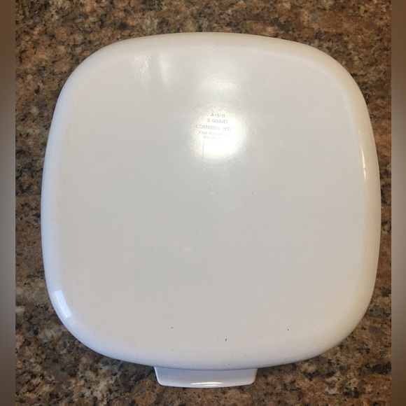 Vintage Corningware Shell Oil Blue Macrame 3qt - Picture 8 of 12